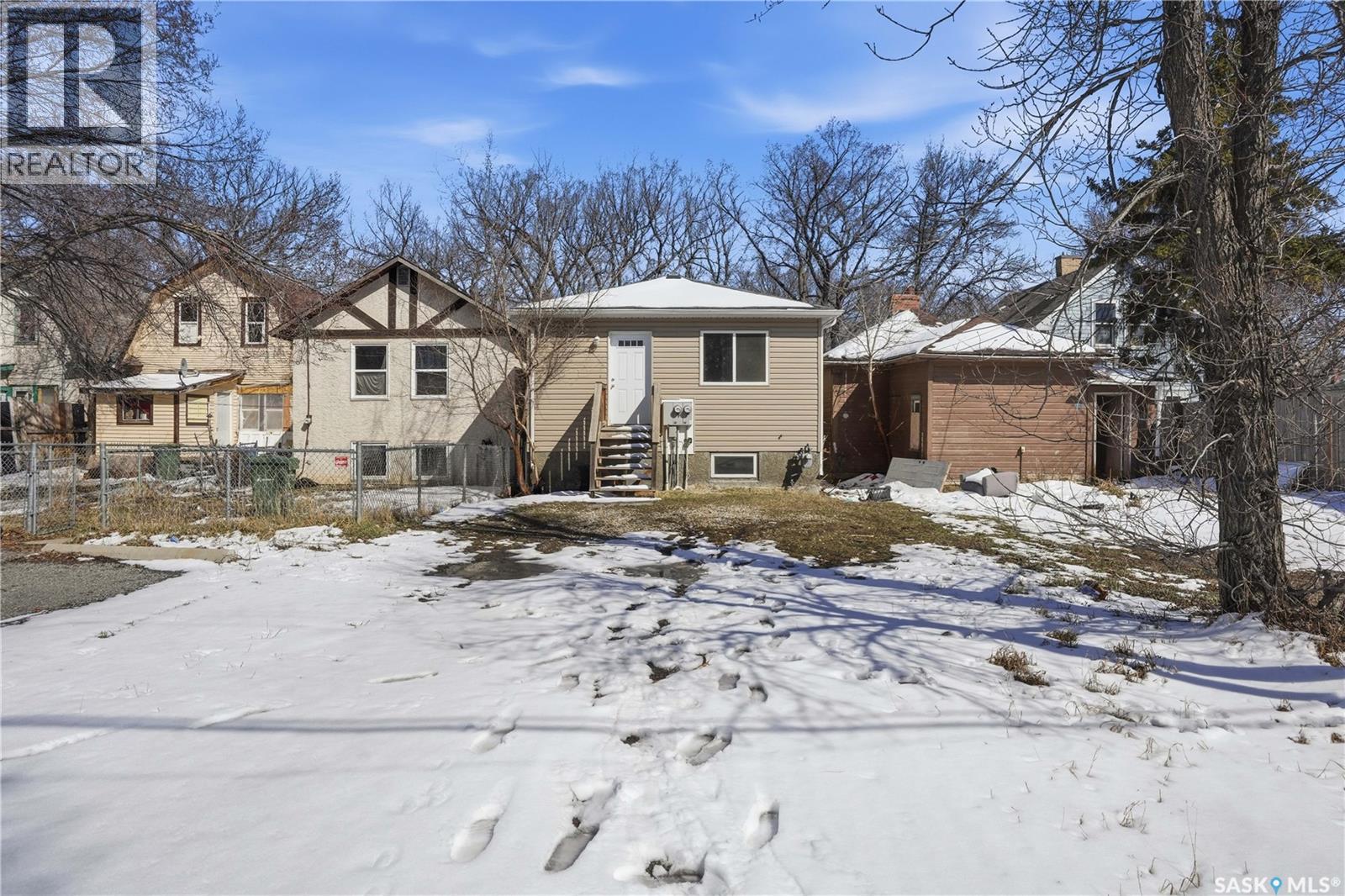 1152 Cameron Street, Regina, Saskatchewan  S4T 2S8 - Photo 32 - SK033597