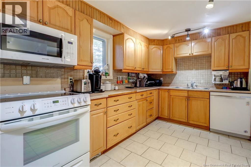 6832 Route 111, Sussex, New Brunswick  E4E 4S7 - Photo 4 - NB137695