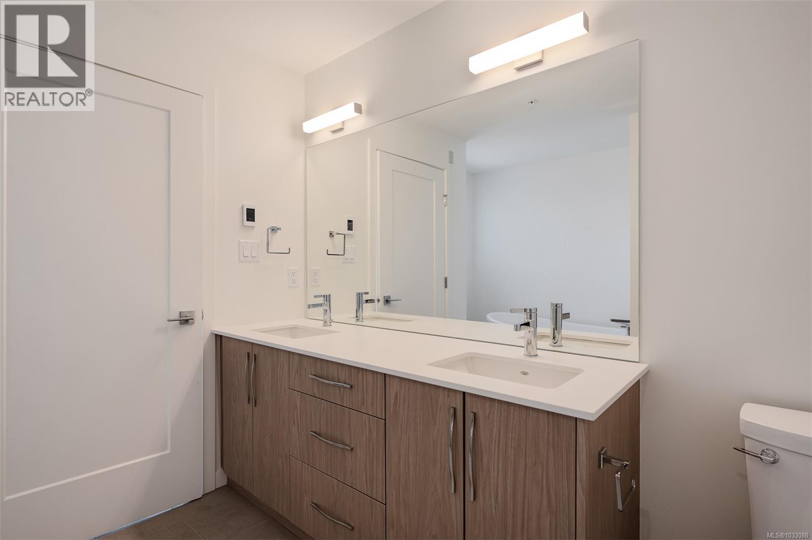 401 9716 Third St, Sidney, British Columbia  V8L 3A2 - Photo 22 - 1033088