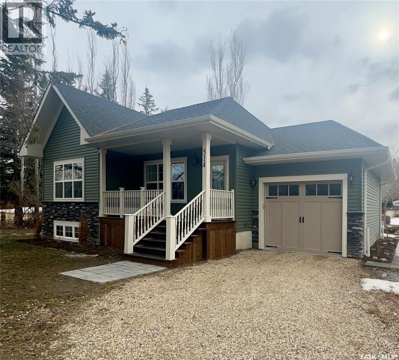 514 Railway STREET E, Hepburn, Saskatchewan