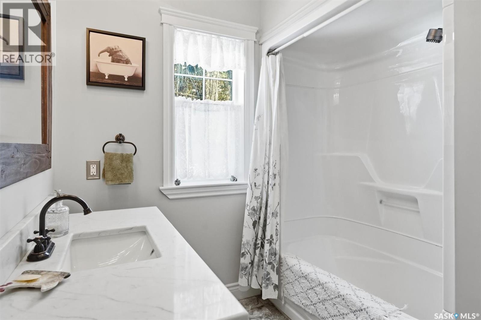 514 Railway Street E, Hepburn, Saskatchewan  S0K 1Z0 - Photo 18 - SK033600