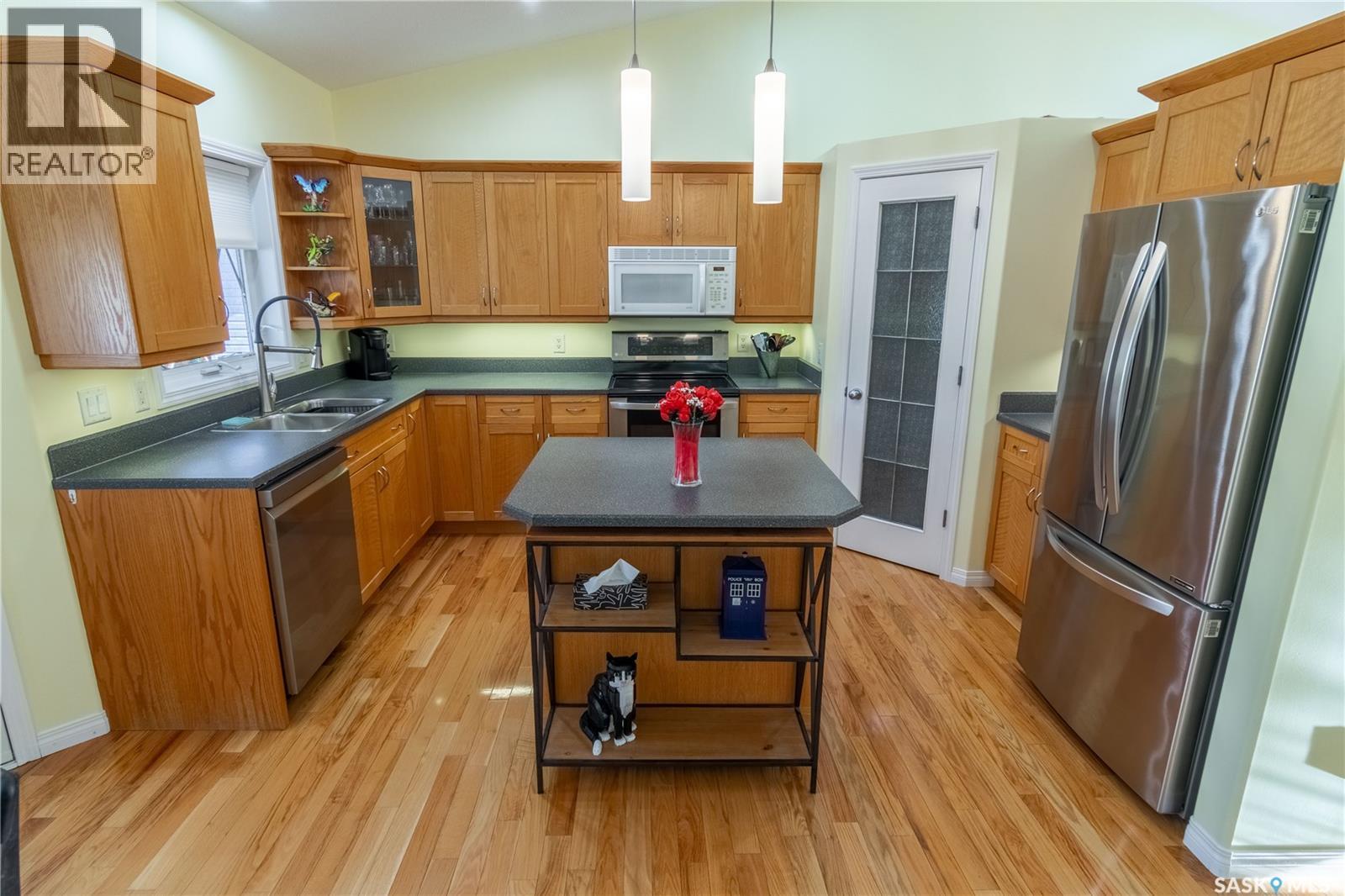 27 Samantha Street, Grand Coulee, Saskatchewan  S4M 0A3 - Photo 4 - SK033609