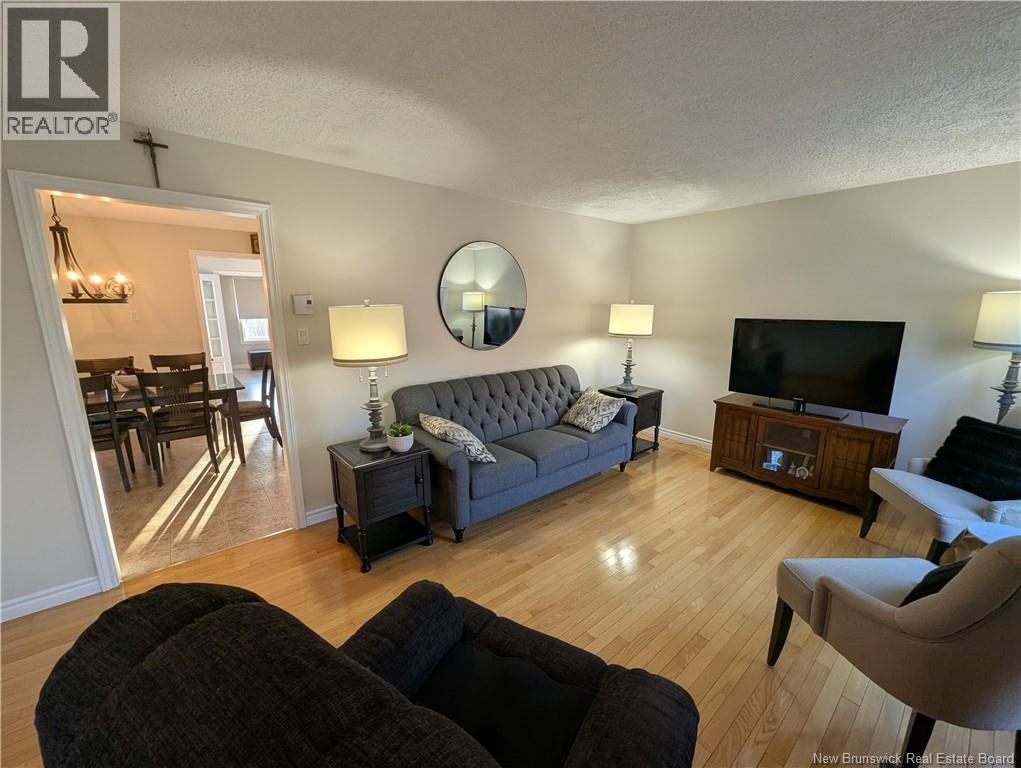 2025 Balsam, Bathurst, New Brunswick  E2A 4X4 - Photo 11 - NB137709