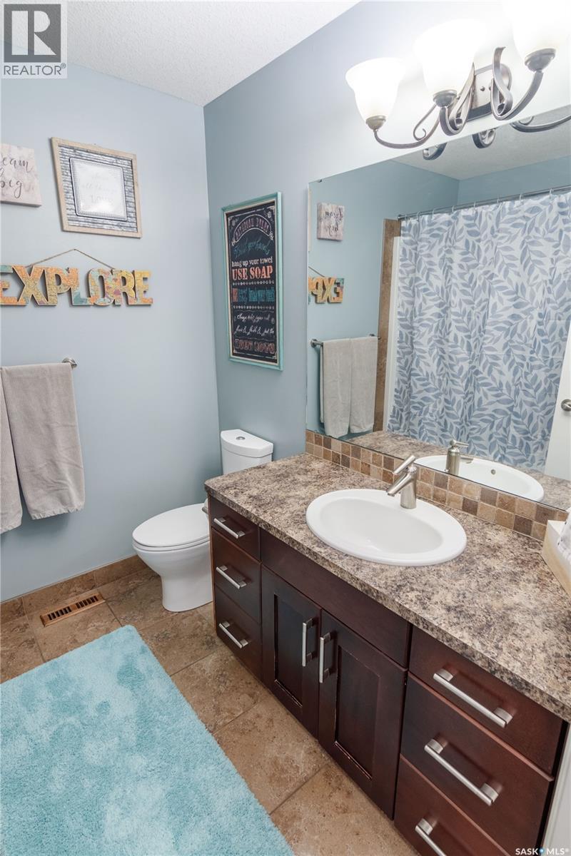 325 Westview Drive, Balgonie, Saskatchewan  S0G 0E0 - Photo 6 - SK033610