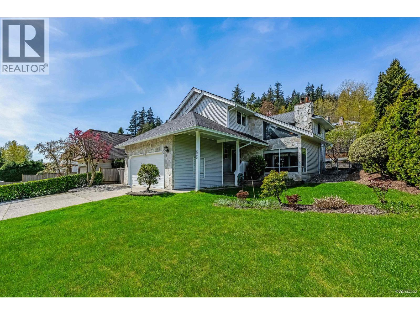 532 Riverview Crescent, Coquitlam, British Columbia  V3C 5A7 - Photo 37 - R3114288