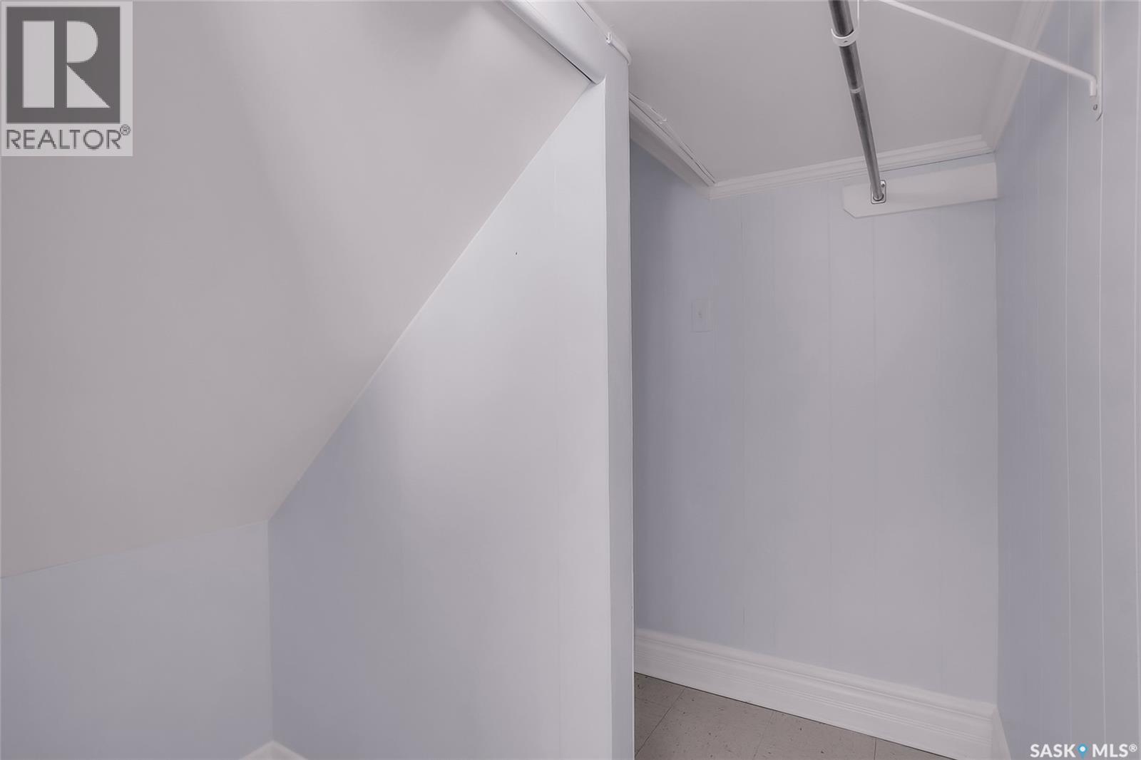 1217 J Avenue N, Saskatoon, Saskatchewan  S7L 2L7 - Photo 20 - SK033614