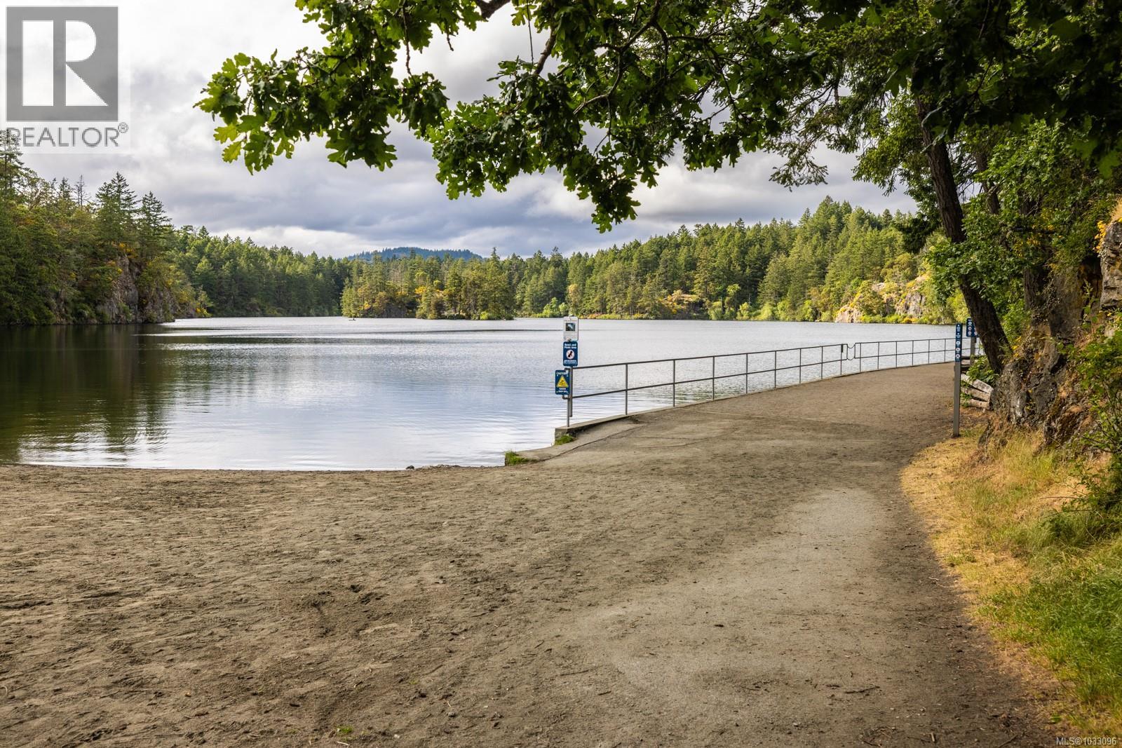 207 150 Nursery Hill Dr, View Royal, British Columbia  V9B 0P2 - Photo 43 - 1033096