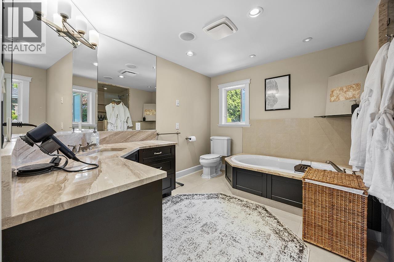 7488 Whelen Court, Burnaby, British Columbia  V5E 1X3 - Photo 22 - R3114410