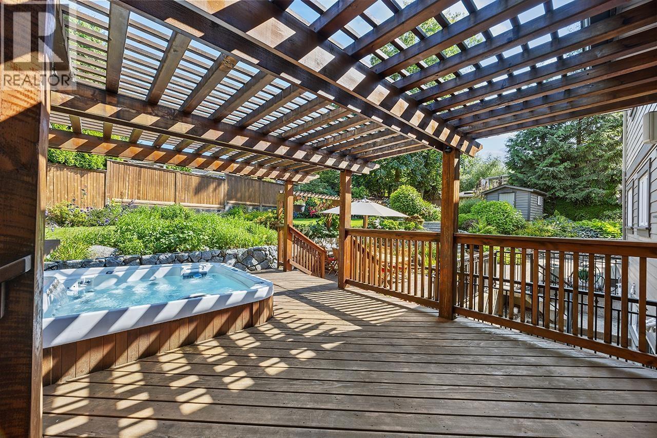 7488 Whelen Court, Burnaby, British Columbia  V5E 1X3 - Photo 33 - R3114410