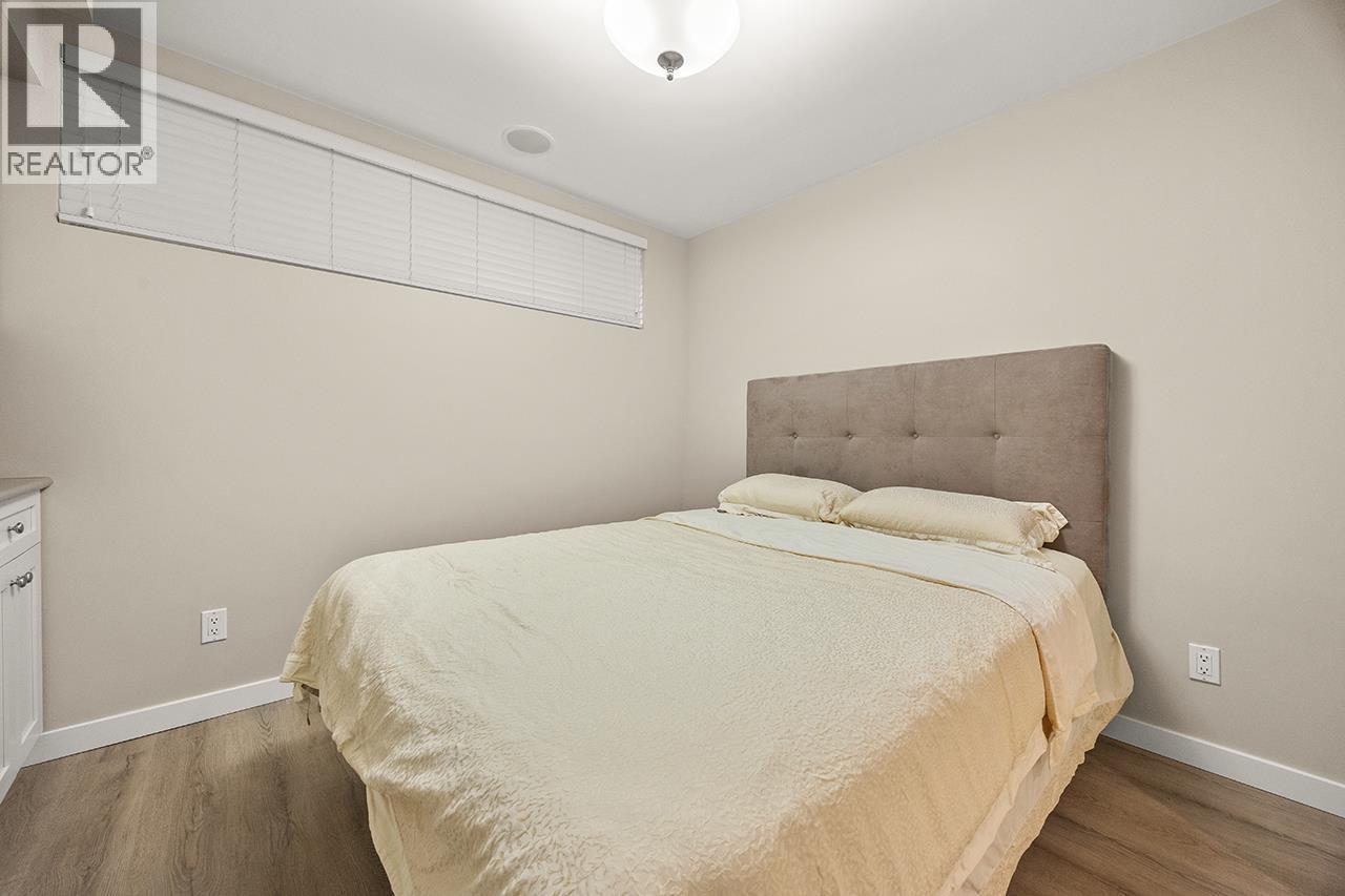 7488 Whelen Court, Burnaby, British Columbia  V5E 1X3 - Photo 31 - R3114410