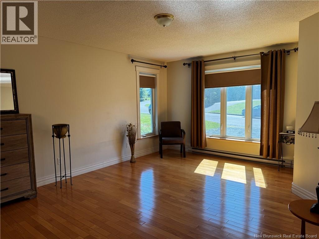 86 Des Ormes Avenue, Edmundston, New Brunswick  E3V 4J9 - Photo 19 - NB122660