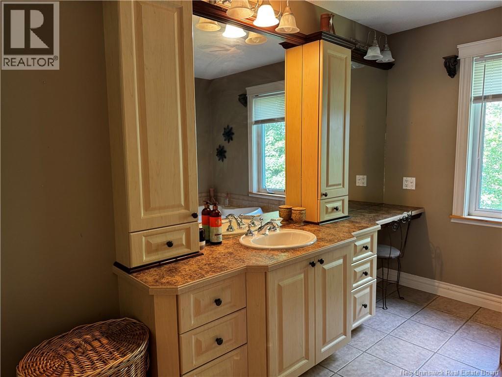 86 Des Ormes Avenue, Edmundston, New Brunswick  E3V 4J9 - Photo 22 - NB122660