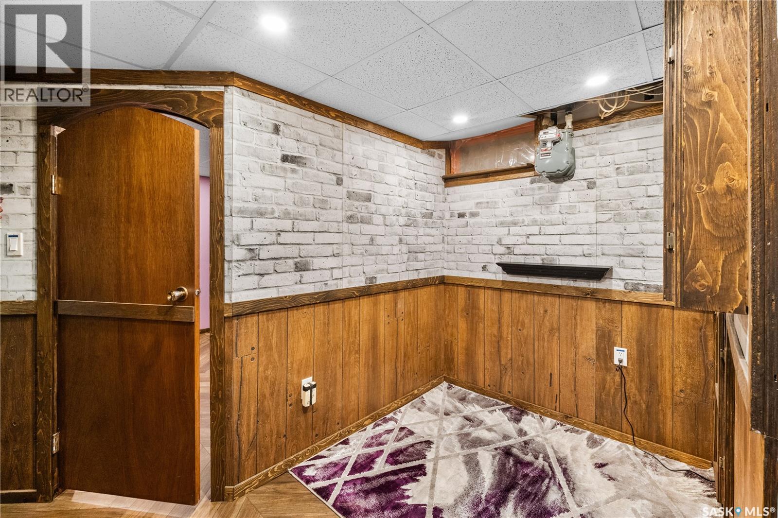 1306 W Avenue N, Saskatoon, Saskatchewan  S7K 0R3 - Photo 27 - SK033617