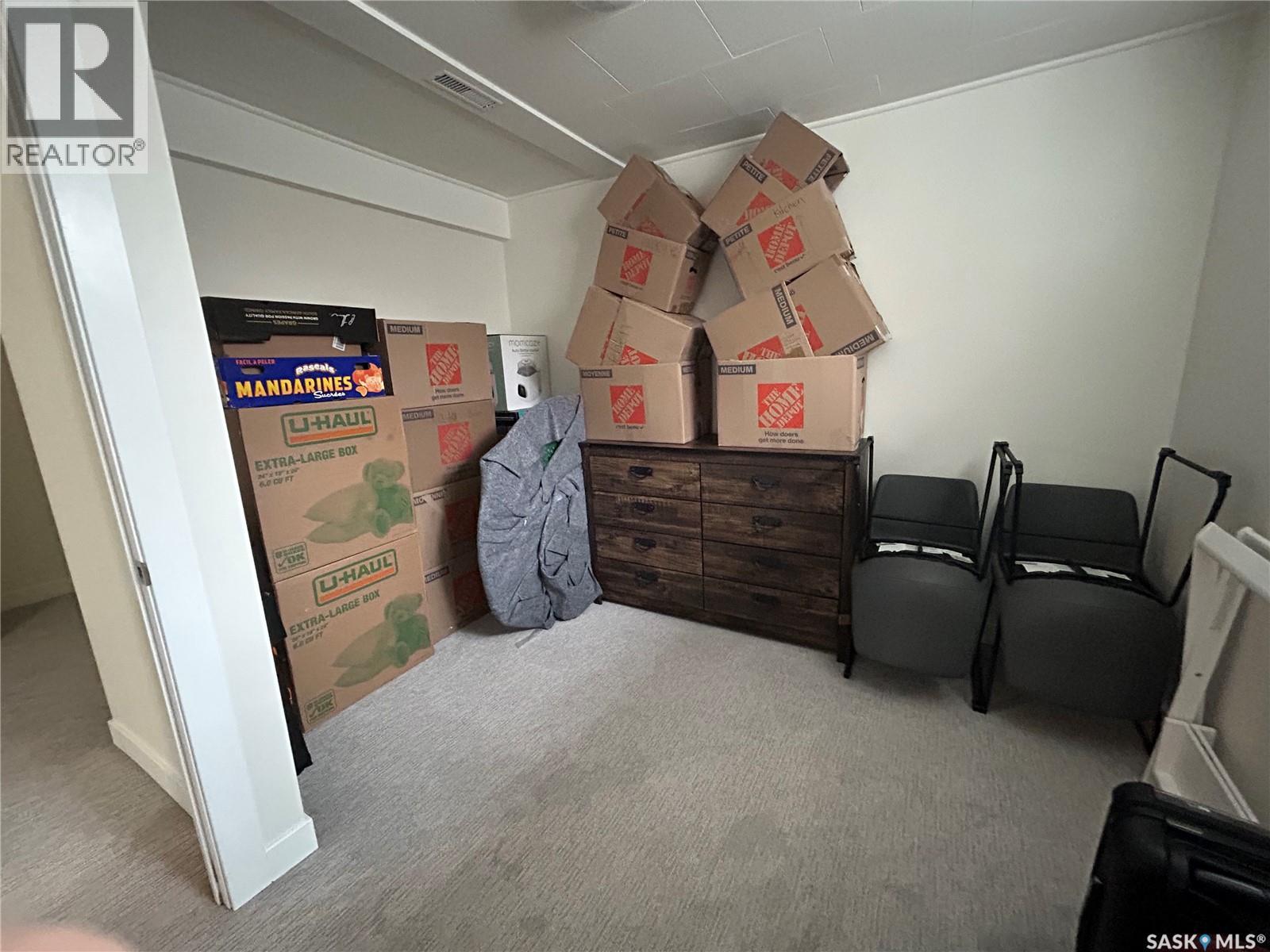 2616 Clarence Avenue S, Saskatoon, Saskatchewan  S7J 1M6 - Photo 15 - SK033619