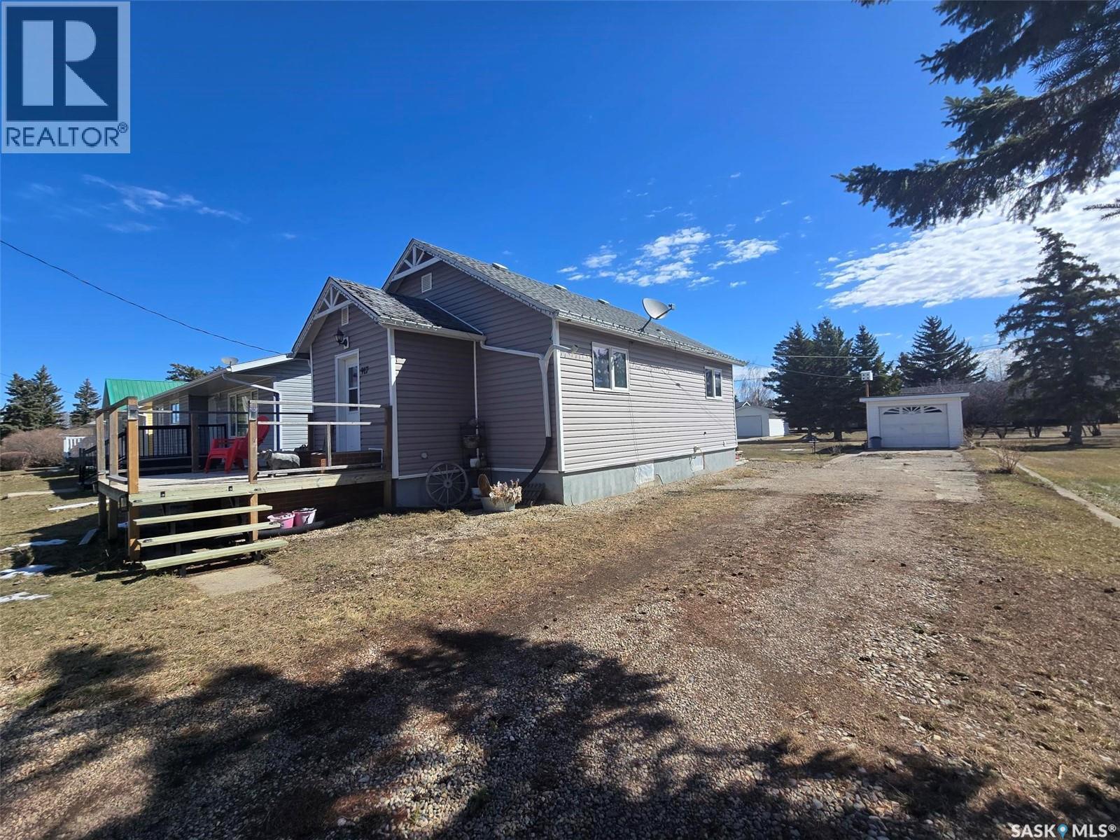 917 Qu'Appelle STREET, Grenfell, Saskatchewan