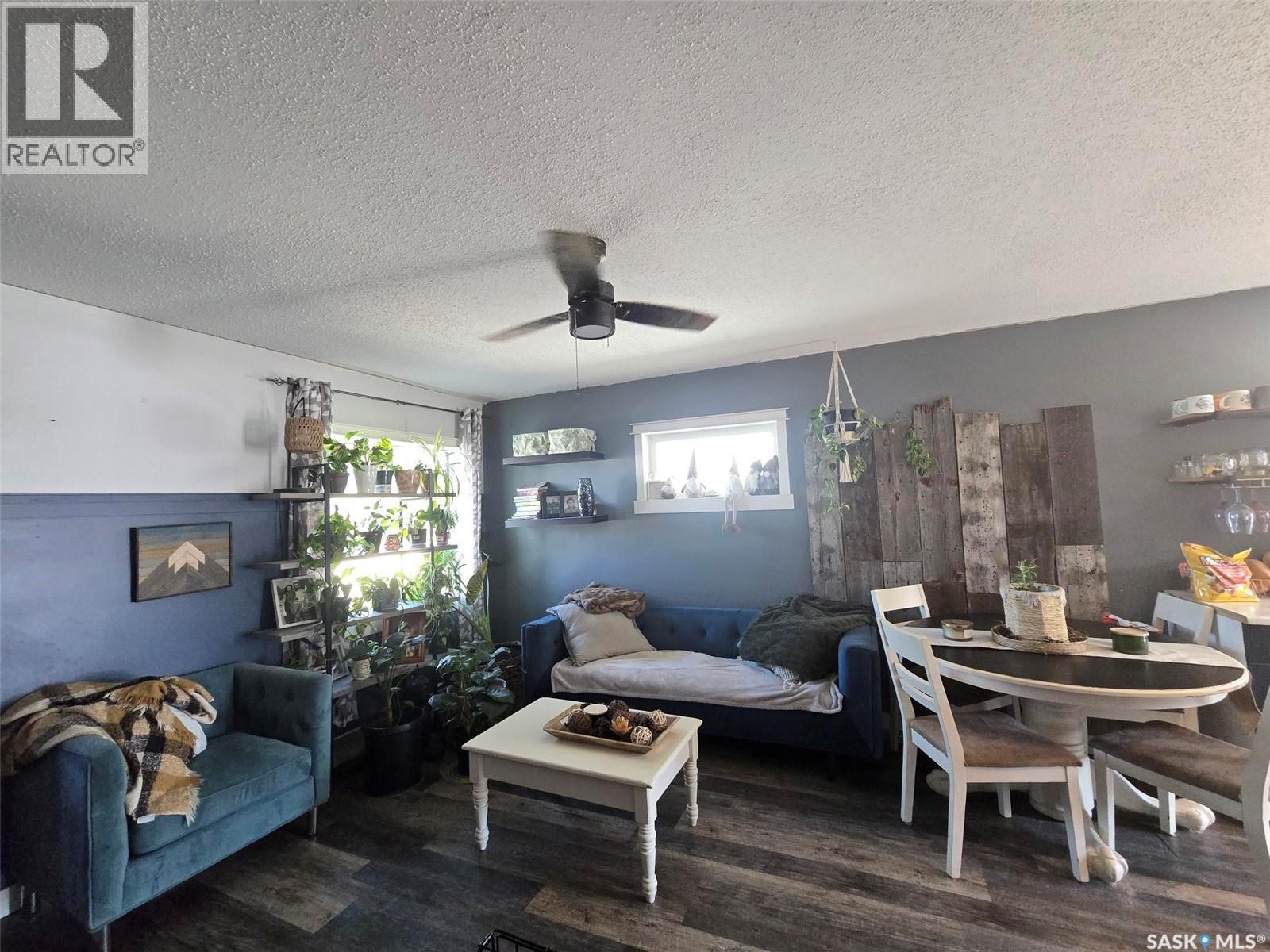 917 Qu'appelle Street, Grenfell, Saskatchewan  S0G 2B0 - Photo 7 - SK033622