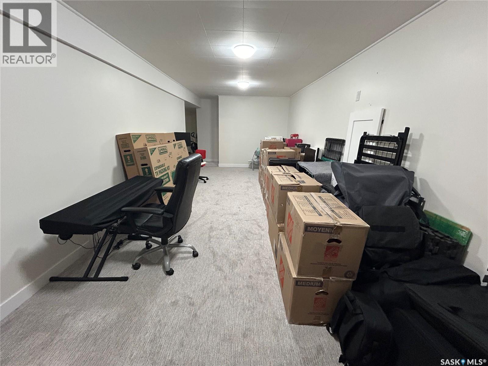 2616 Clarence Avenue S, Saskatoon, Saskatchewan  S7J 1M6 - Photo 14 - SK033619