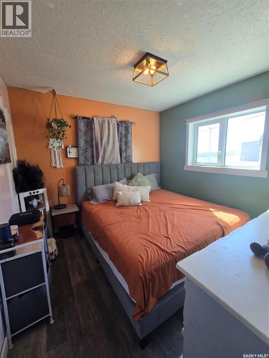 917 Qu'appelle Street, Grenfell, Saskatchewan  S0G 2B0 - Photo 12 - SK033622