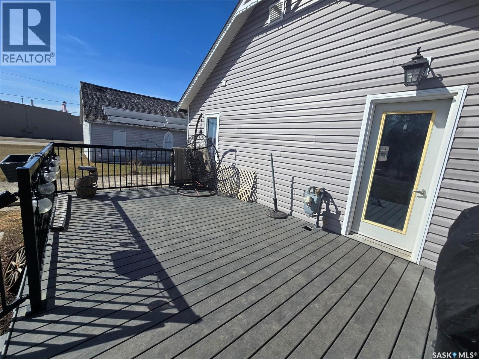 917 Qu'appelle Street, Grenfell, Saskatchewan  S0G 2B0 - Photo 4 - SK033622