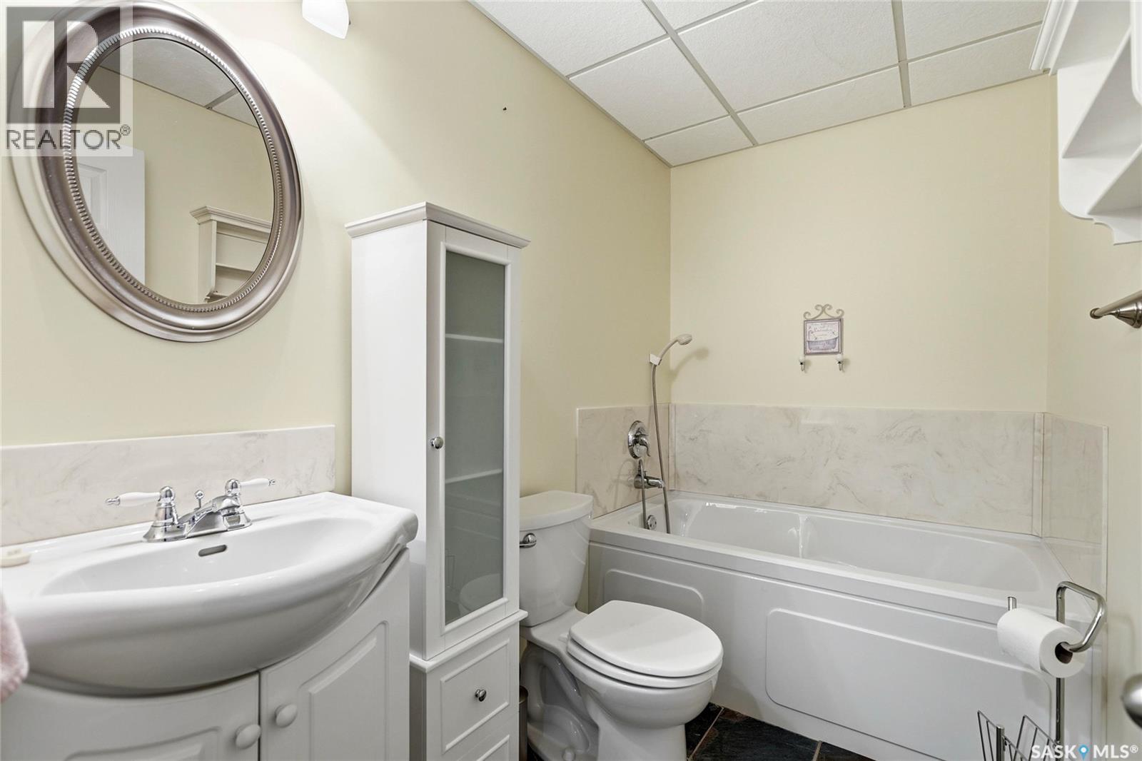 1655 Wingert Drive N, Regina, Saskatchewan  S4X 4P3 - Photo 32 - SK033626