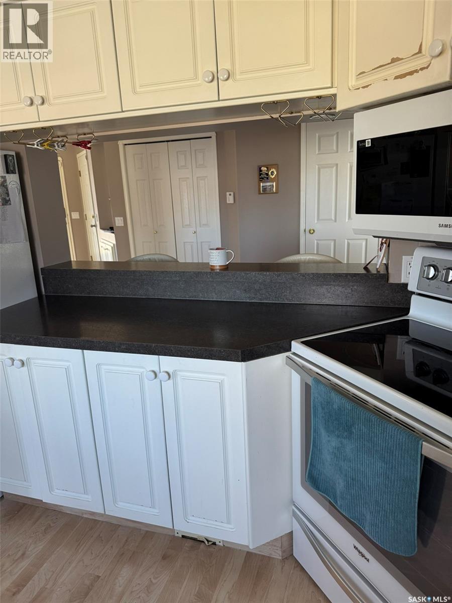 1160 Taisey Crescent, Estevan, Saskatchewan  S4A 2T6 - Photo 10 - SK033635