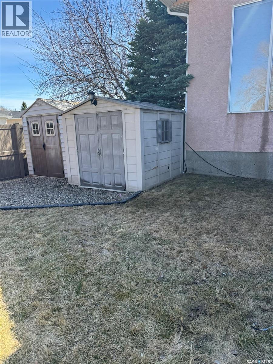 1160 Taisey Crescent, Estevan, Saskatchewan  S4A 2T6 - Photo 52 - SK033635