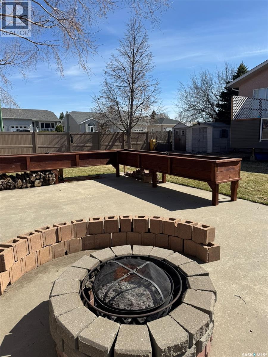 1160 Taisey Crescent, Estevan, Saskatchewan  S4A 2T6 - Photo 50 - SK033635