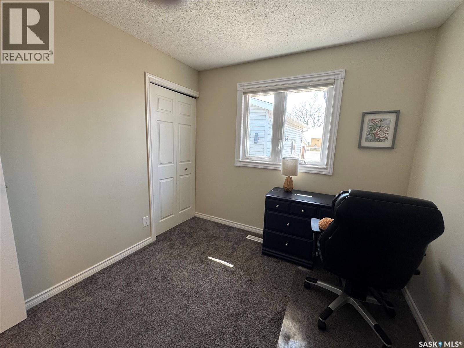 1915 7th Avenue E, Regina, Saskatchewan  S4N 4M7 - Photo 18 - SK033639