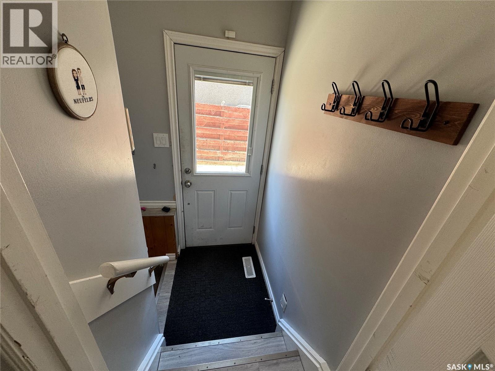 1915 7th Avenue E, Regina, Saskatchewan  S4N 4M7 - Photo 23 - SK033639