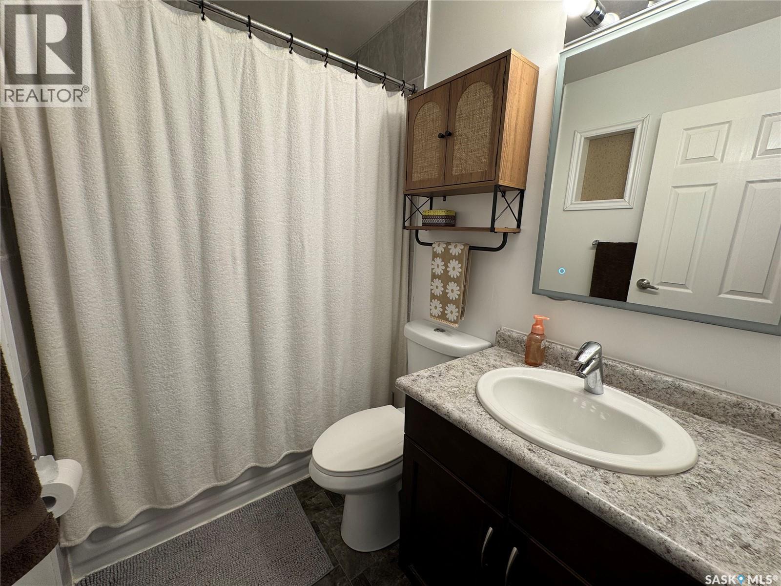 1915 7th Avenue E, Regina, Saskatchewan  S4N 4M7 - Photo 17 - SK033639