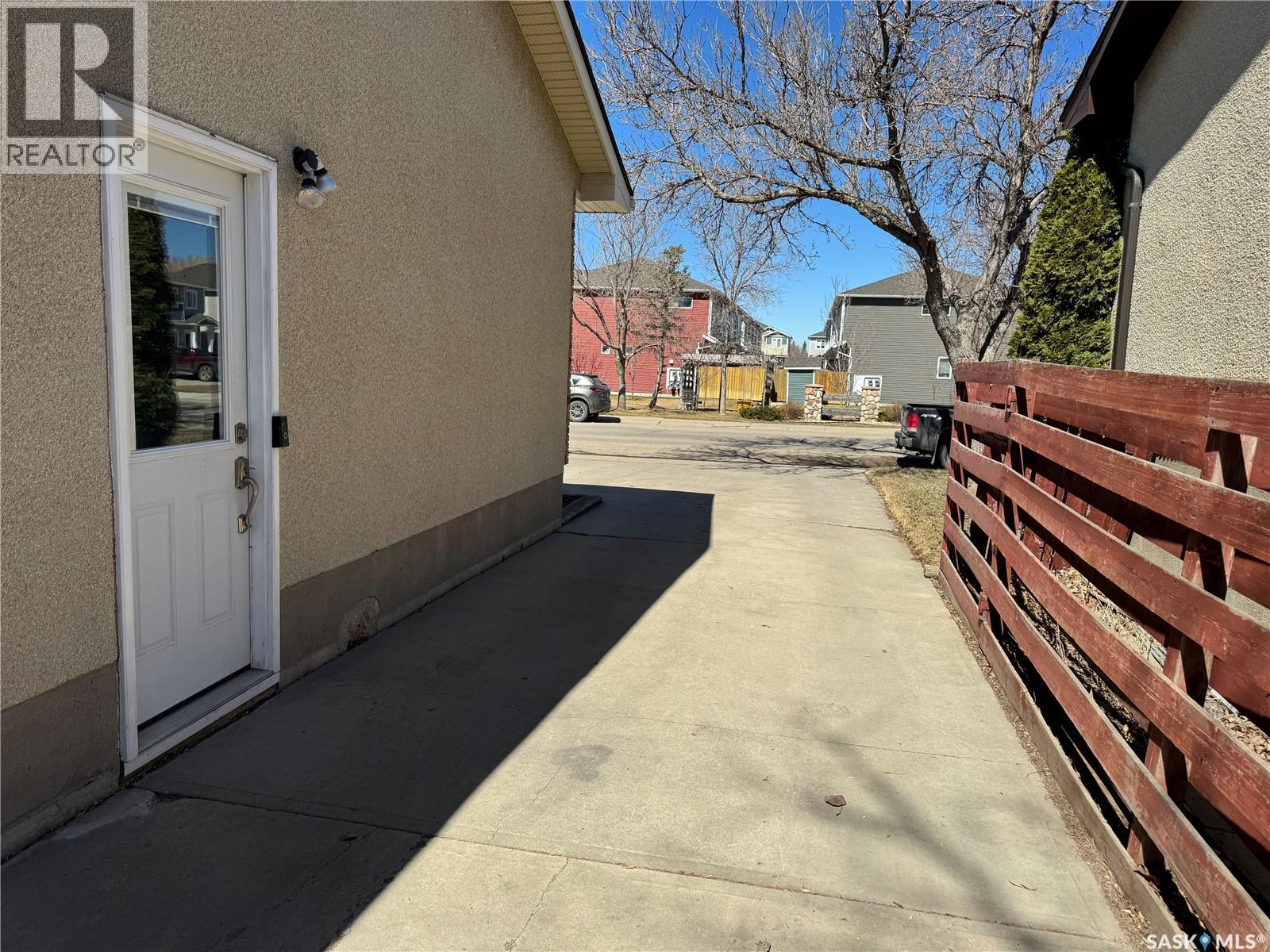 1915 7th Avenue E, Regina, Saskatchewan  S4N 4M7 - Photo 32 - SK033639