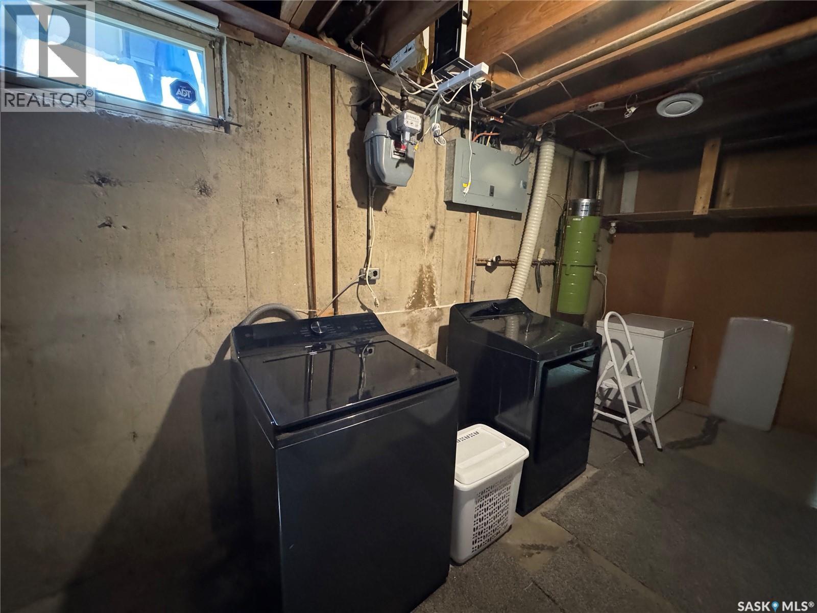 1915 7th Avenue E, Regina, Saskatchewan  S4N 4M7 - Photo 31 - SK033639