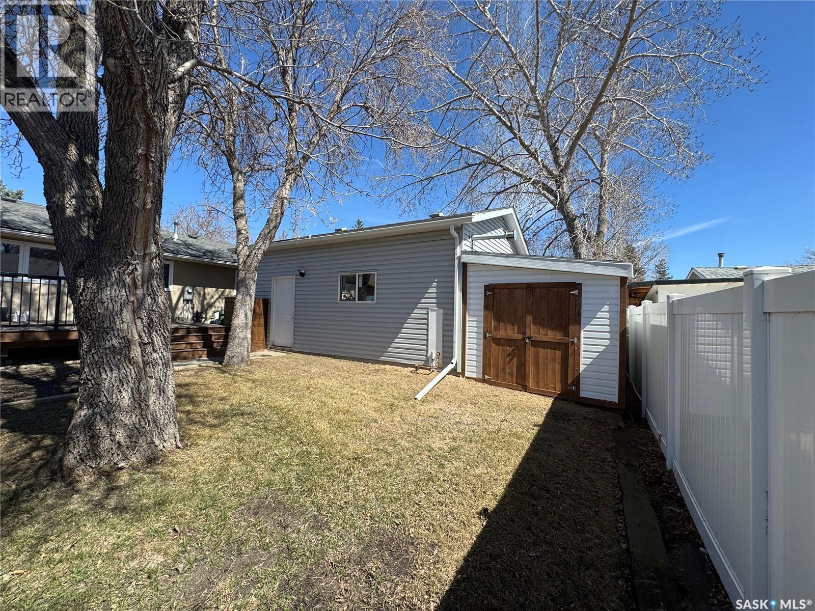 1915 7th Avenue E, Regina, Saskatchewan  S4N 4M7 - Photo 34 - SK033639