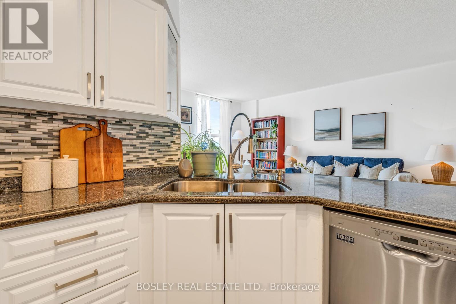 308 - 7378 Yonge Street, Vaughan, Ontario  L4J 8J1 - Photo 24 - N13018462