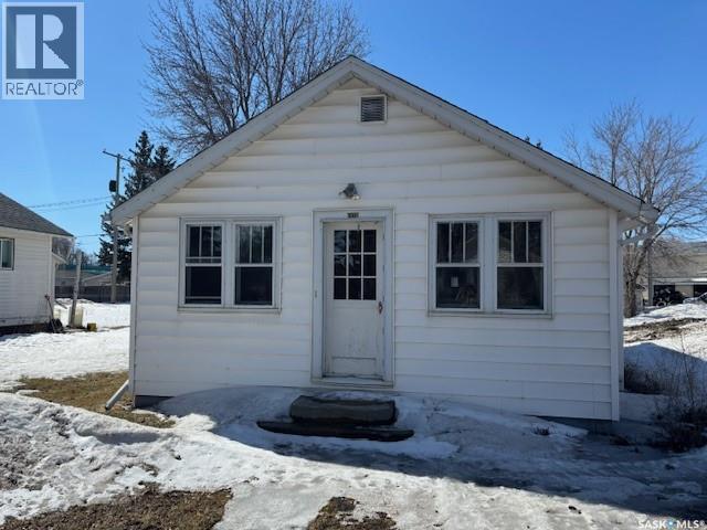 211 1st AVENUE E, Canora, Saskatchewan