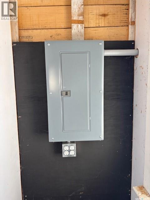 211 1st Avenue E, Canora, Saskatchewan  S0A 0L0 - Photo 12 - SK033654