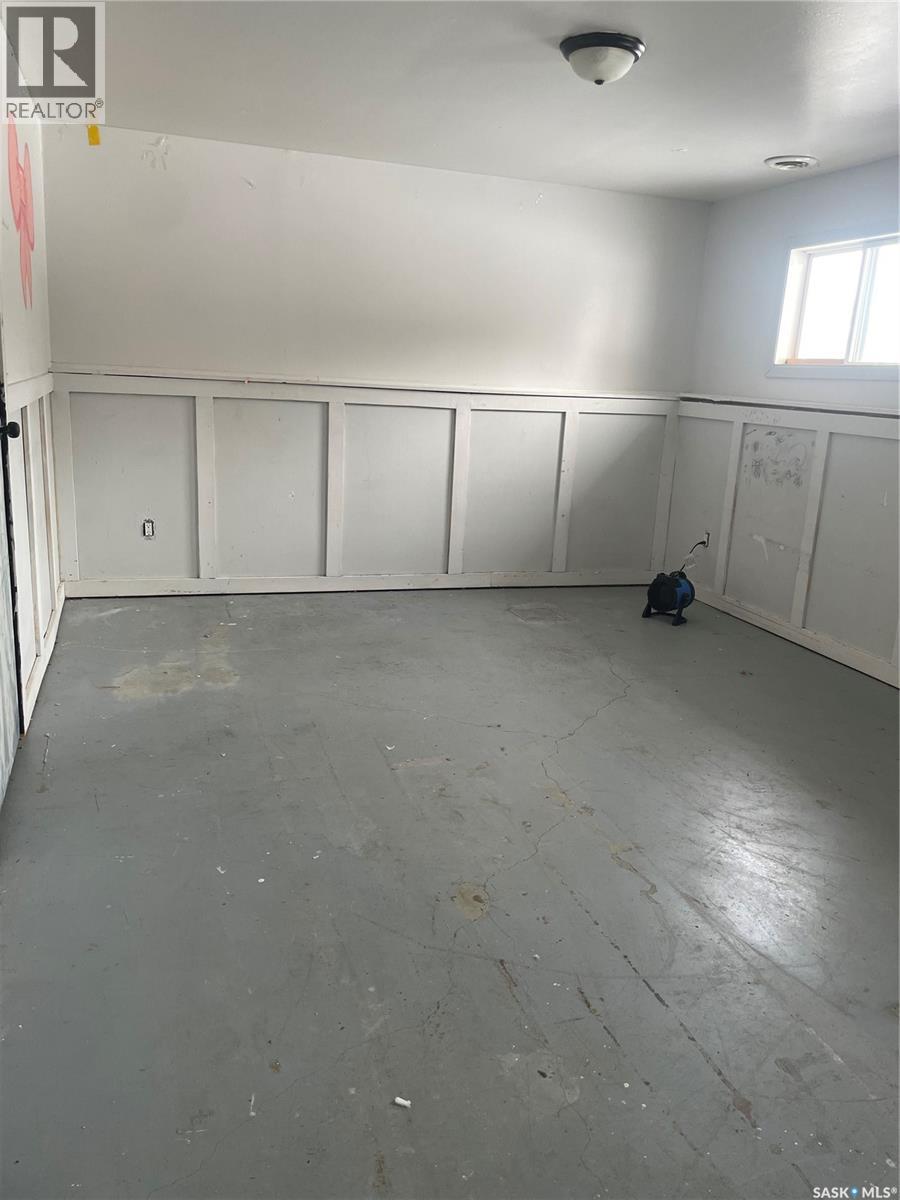 137 1st Street W, Pierceland, Saskatchewan  S0M 2K0 - Photo 15 - SK033581