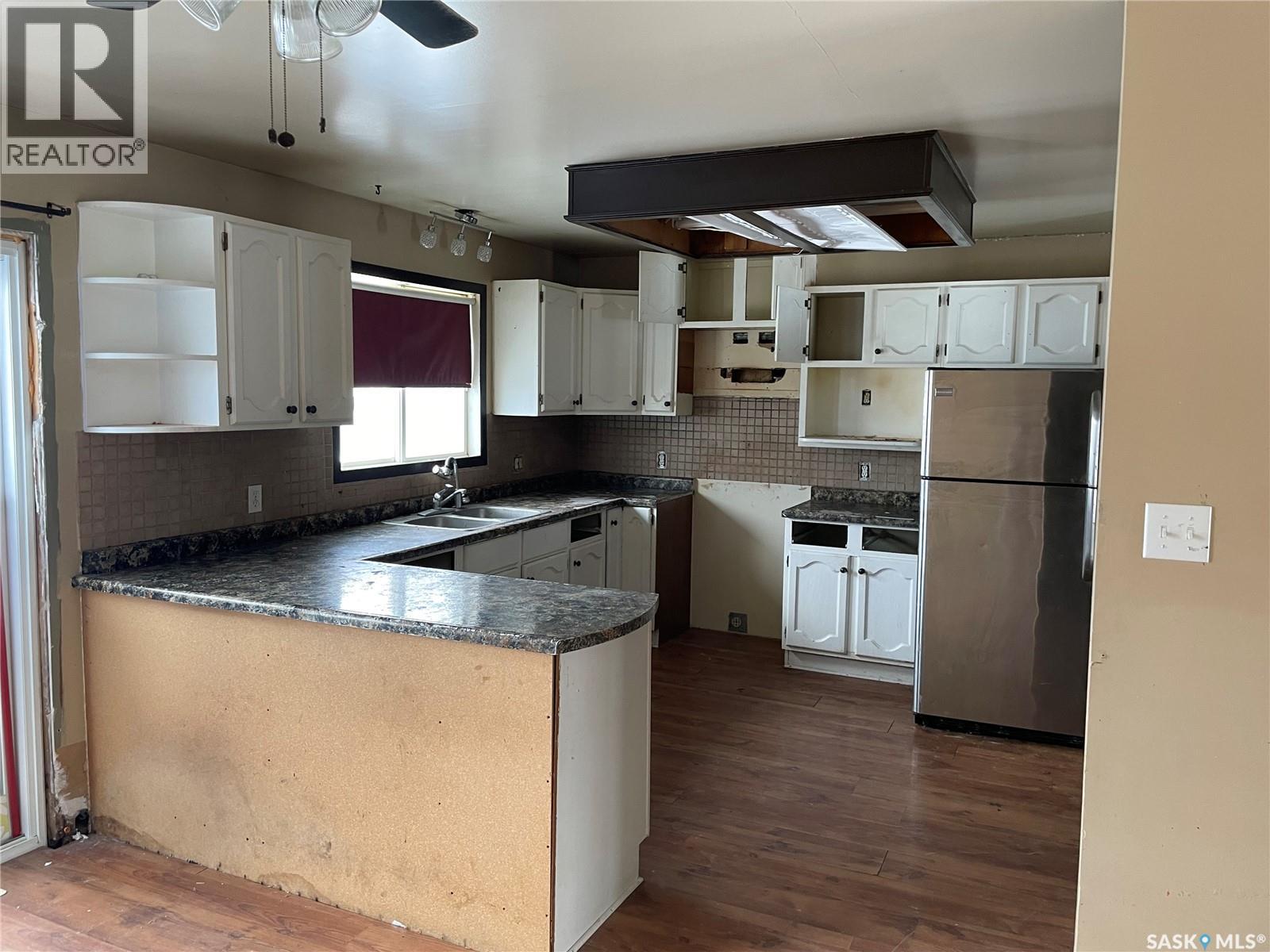 137 1st Street W, Pierceland, Saskatchewan  S0M 2K0 - Photo 6 - SK033581