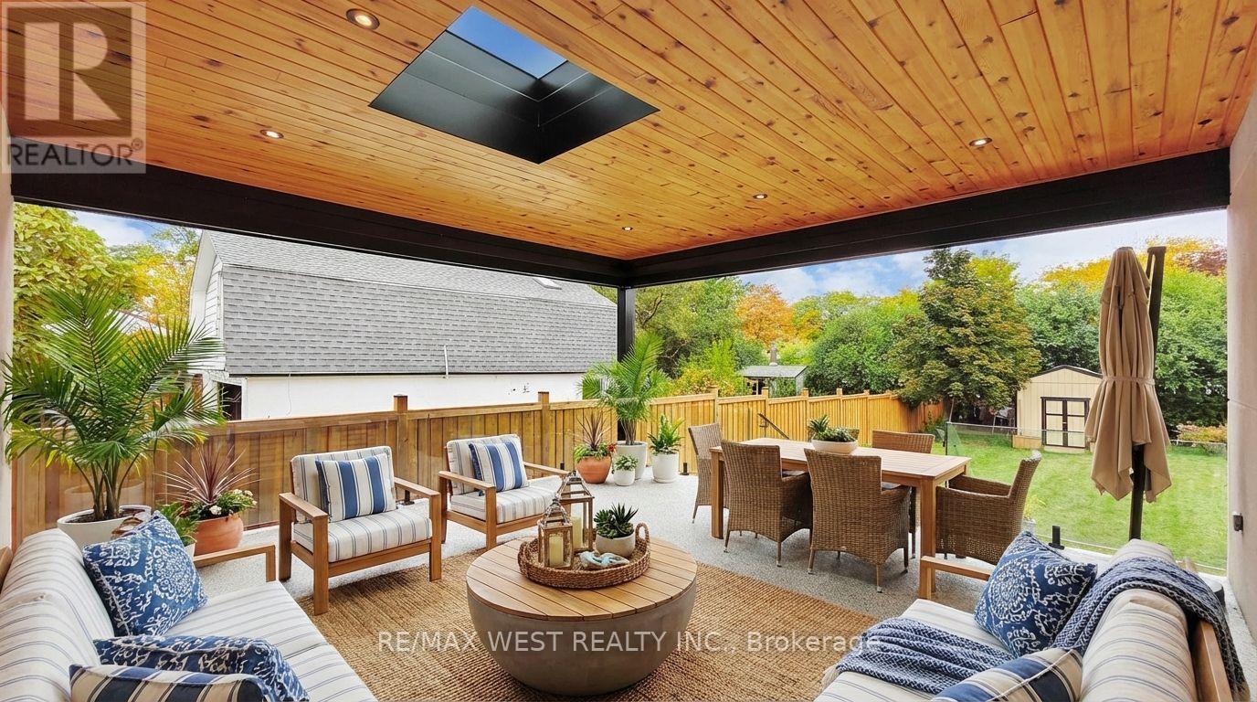 2267 Fifth Line W, Mississauga, Ontario  L5K 1V7 - Photo 21 - W13029272