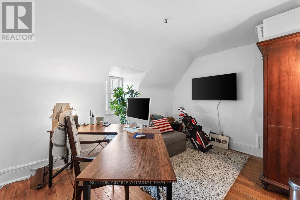 40 Claremont Street, Toronto, Ontario  M6J 2M5 - Photo 28 - C13030712