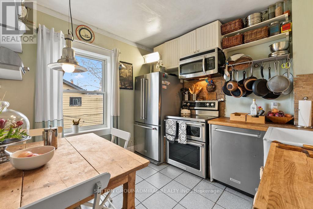 40 Claremont Street, Toronto, Ontario  M6J 2M5 - Photo 21 - C13030712