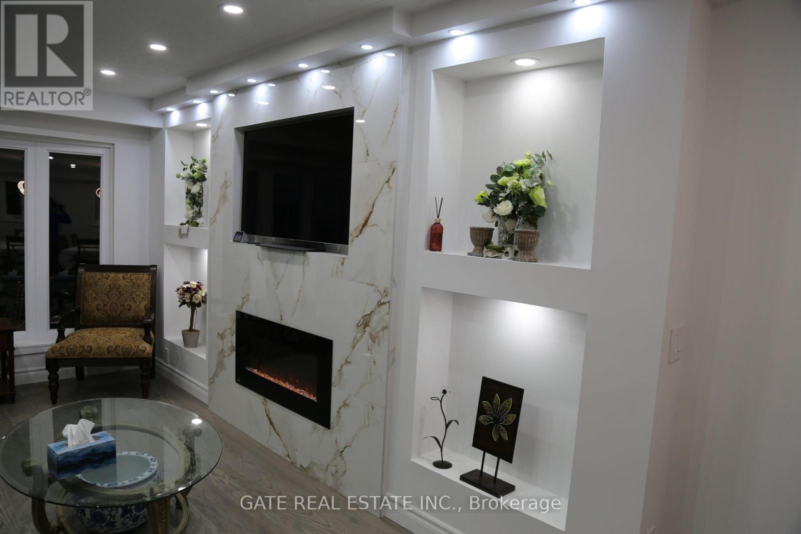 10 Thorny Brae Drive, Markham, Ontario  L3T 3G4 - Photo 8 - N13023082