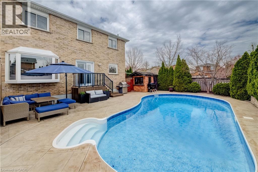 643 Phoebe Crescent, Burlington, Ontario  L7L 6E5 - Photo 43 - 40823193