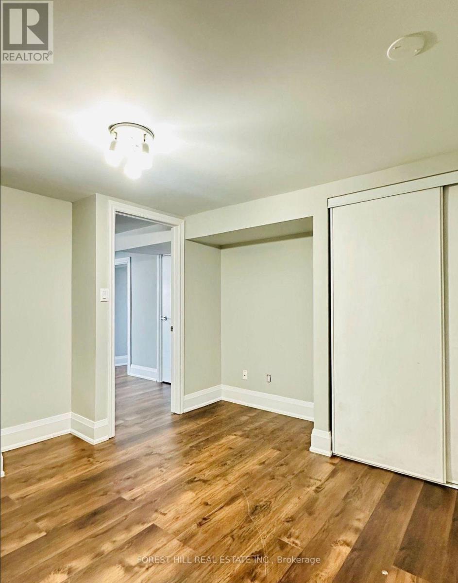 Bsmt - 7 Isherwood Court, Mississauga, Ontario  L5M 1E6 - Photo 8 - W12893378