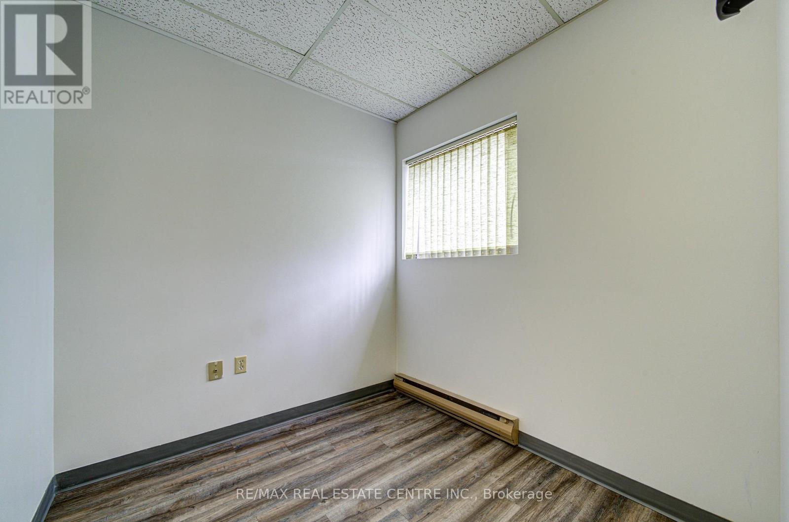 L17 - 15 Elizabeth Street, Orangeville, Ontario  L9W 3X3 - Photo 22 - W13022076