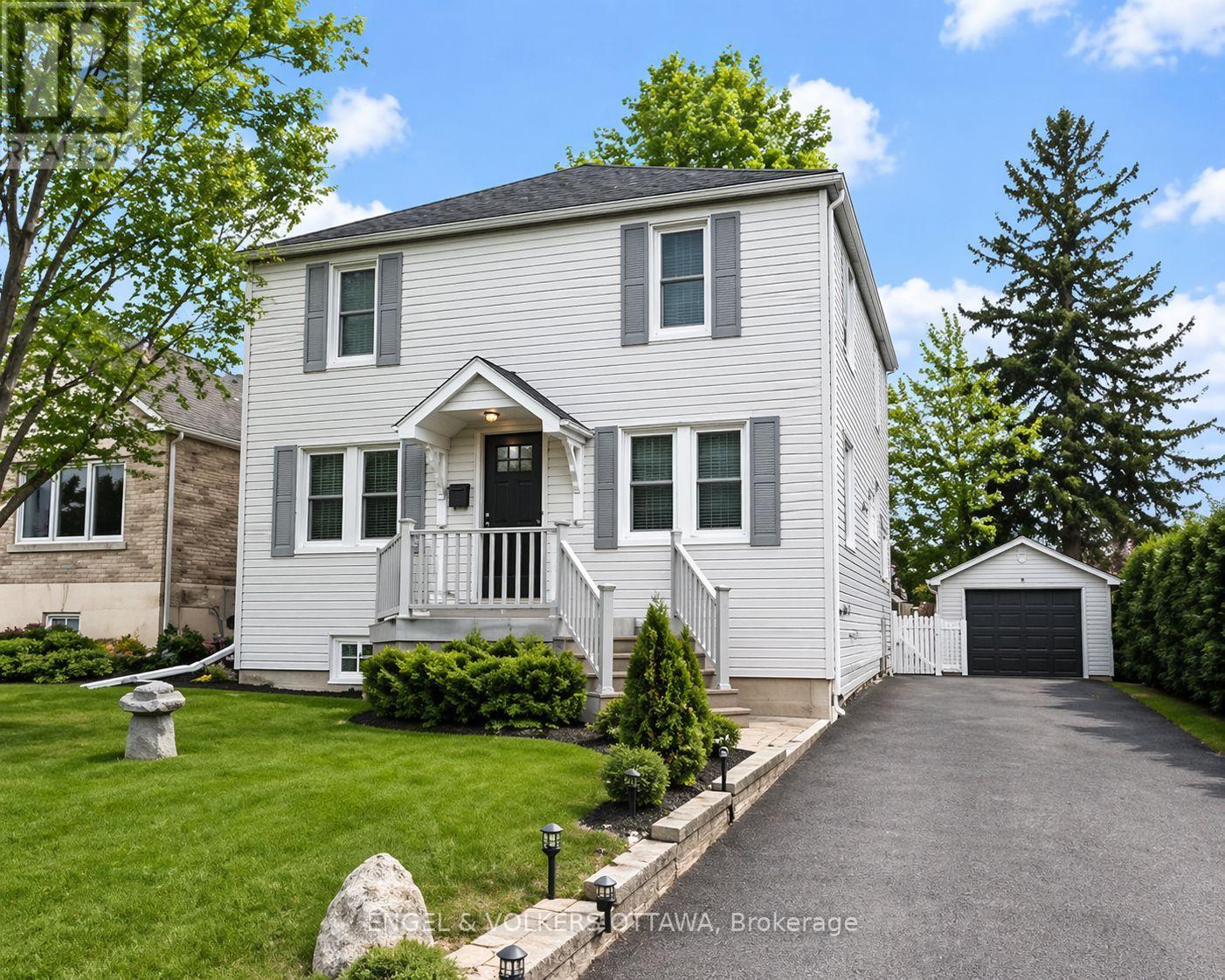 317 SUMMIT AVENUE, Ottawa, Ontario