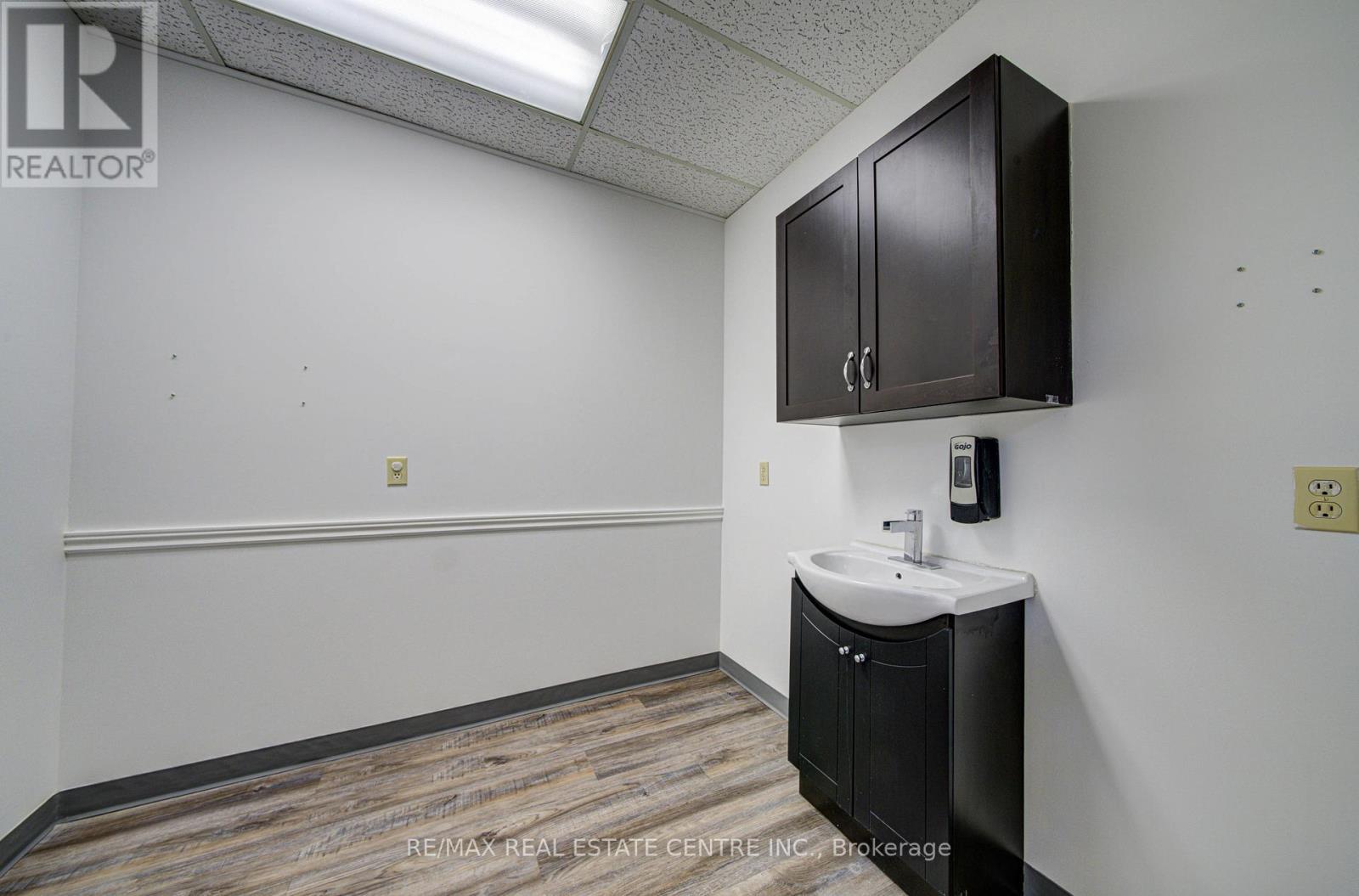 L17 - 15 Elizabeth Street, Orangeville, Ontario  L9W 3X3 - Photo 19 - W13022076