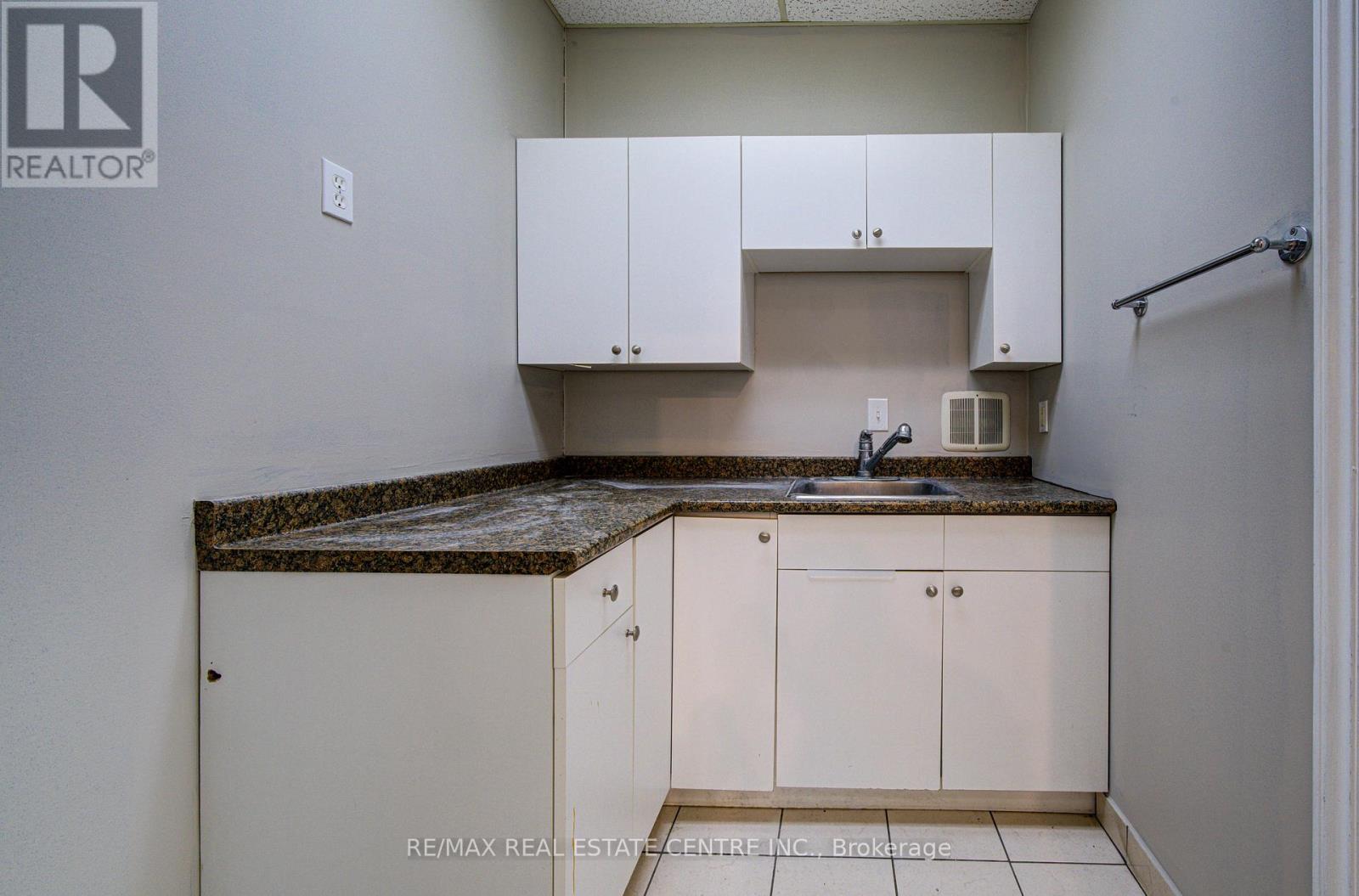 U12 - 15 Elizabeth Street, Orangeville, Ontario  L9W 3X3 - Photo 36 - W13022104