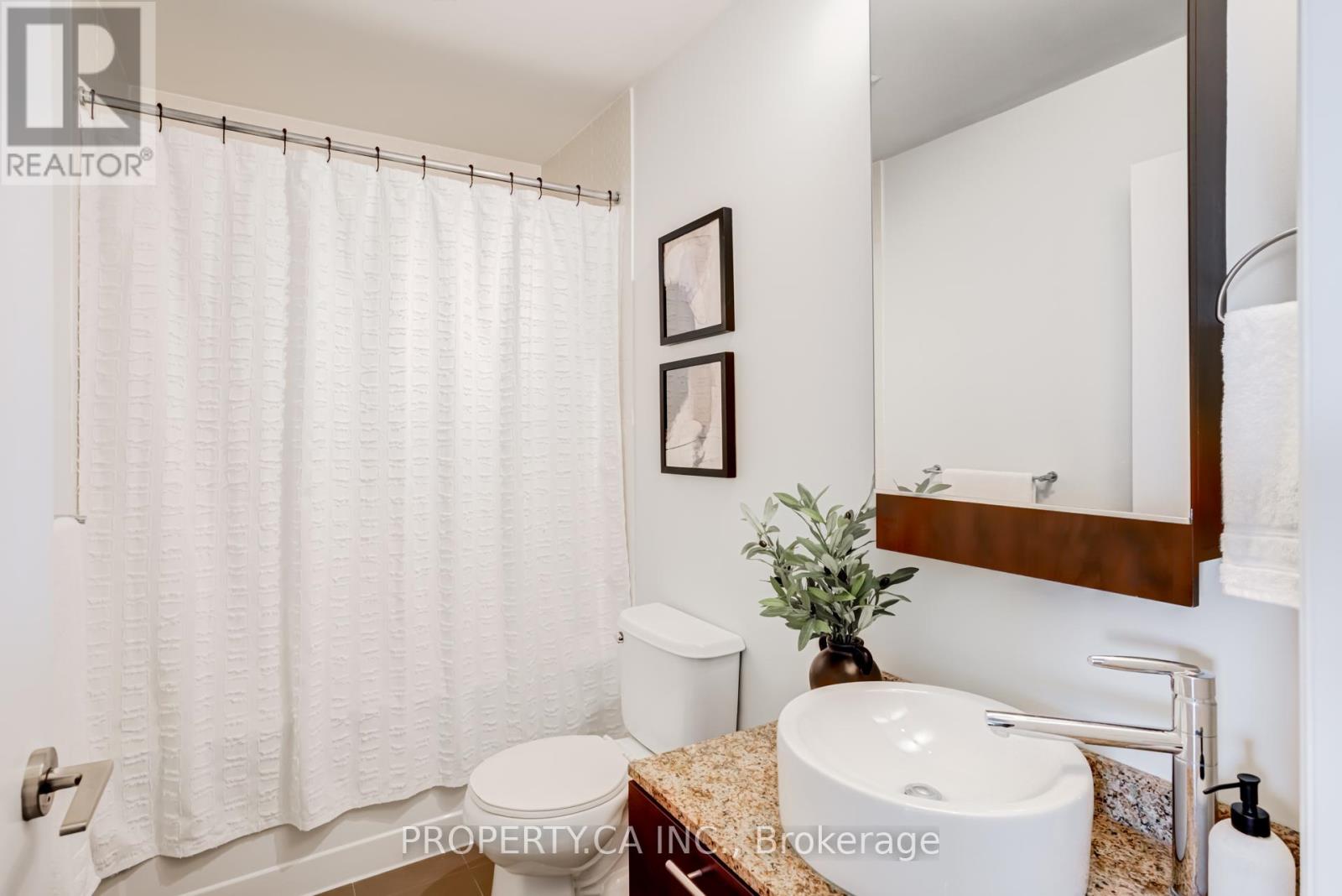 2202 - 500 Sherbourne Street, Toronto, Ontario  M4X 1L1 - Photo 14 - C13030844