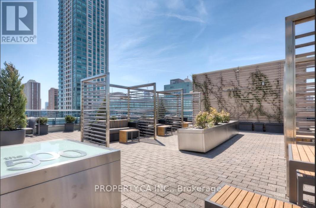 2202 - 500 Sherbourne Street, Toronto, Ontario  M4X 1L1 - Photo 20 - C13030844